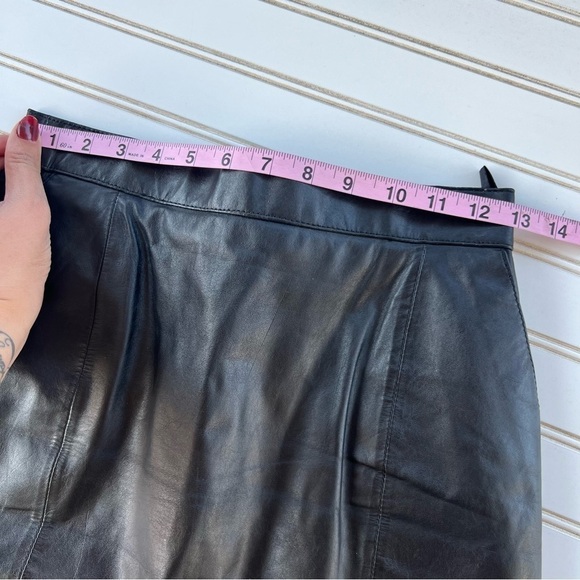 Wilson’s Leather Vintage Pencil Skirt size 10 Black Pockets Split Button & Zip - Picture 13 of 16